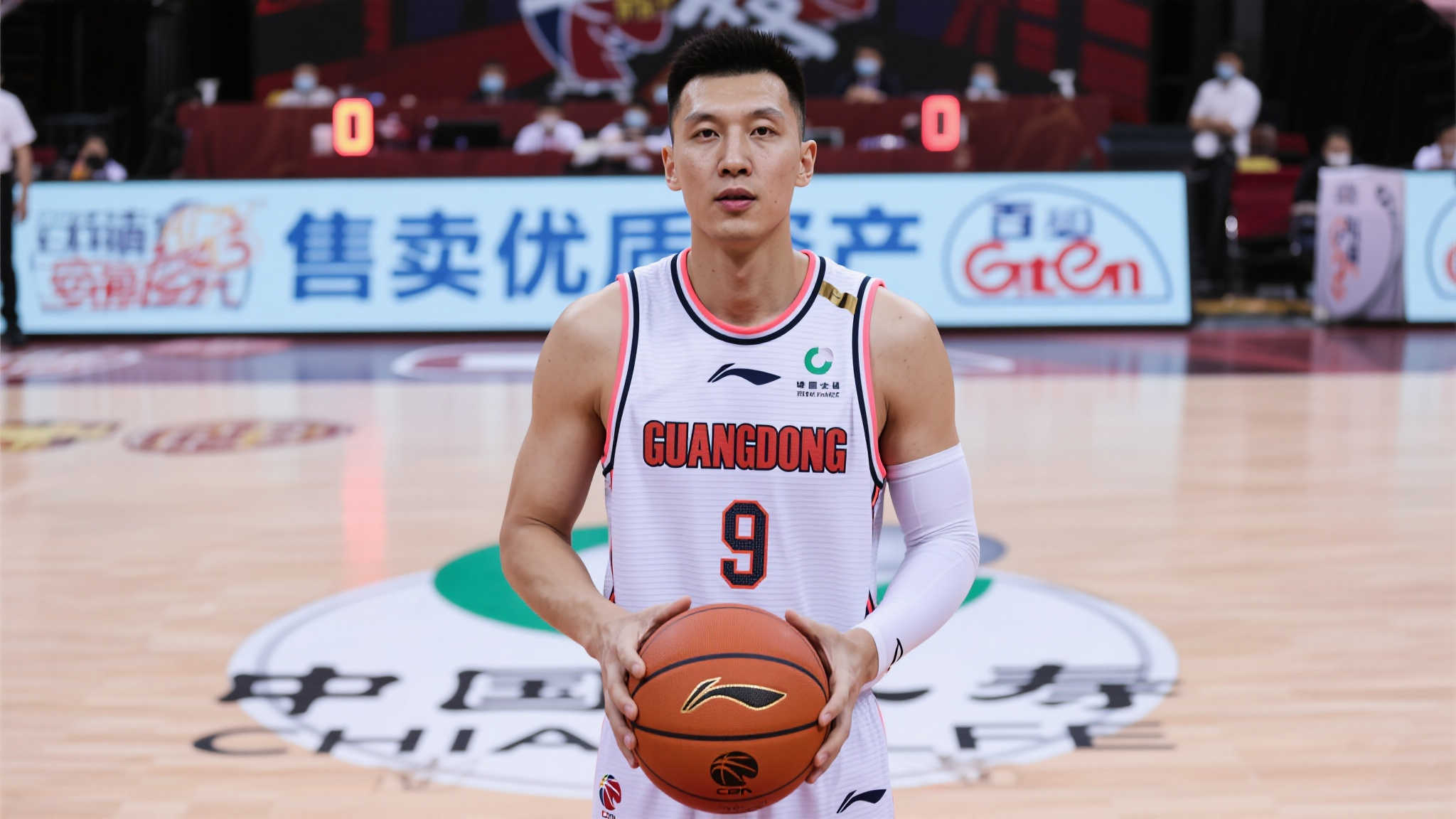 资金困局下北控瞄准国手后卫,赵继伟成网友猜测焦点