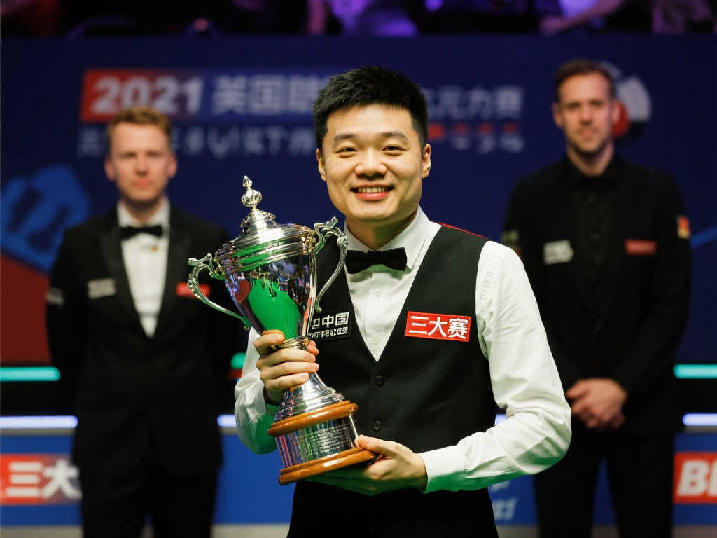 🏆赵心童加冕新科世锦赛冠军,捧杯荣耀时刻!